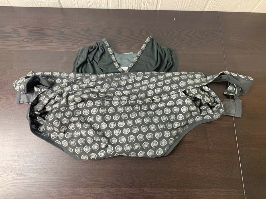 used Infantino Together Pull-On Knit Carrier