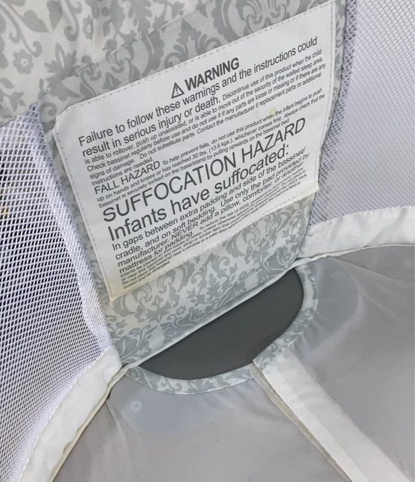 Halo BassiNest Swivel Sleeper, Premiere Series