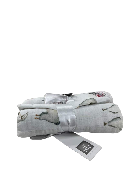 used Oilo Studios Swaddle Blanket (2 Pack)