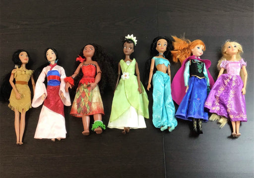 used BUNDLE Barbies, Disney Princess