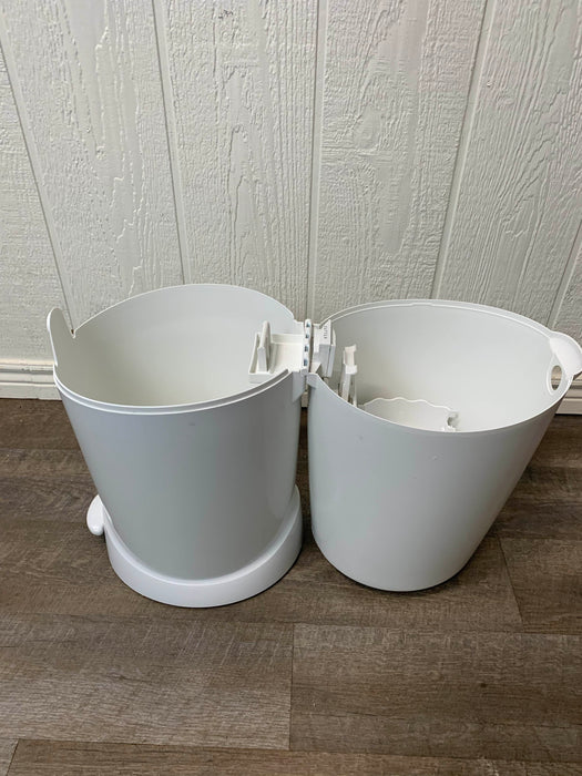 Shop Playtex Diaper Genie Elite at GoodBuy Gear