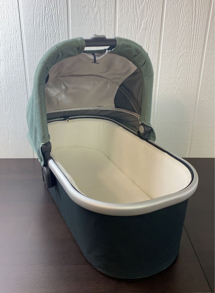 Uppababy bassinet cheap emmett