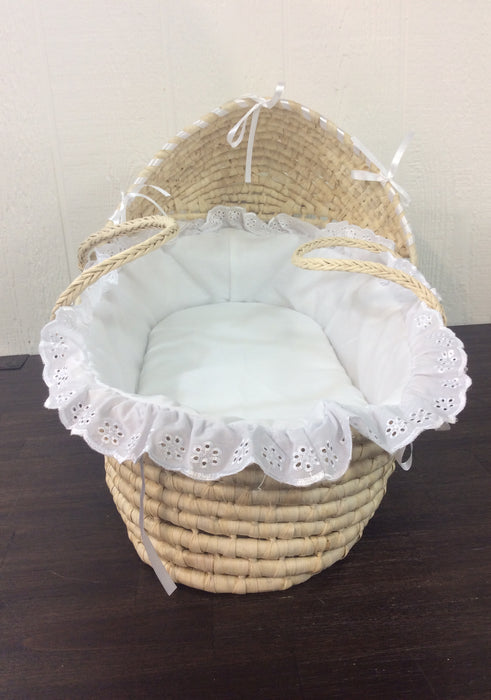 used Badger Basket Natural Moses Basket with Hood