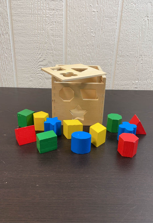 used Melissa & Doug Shape Sorter Cube