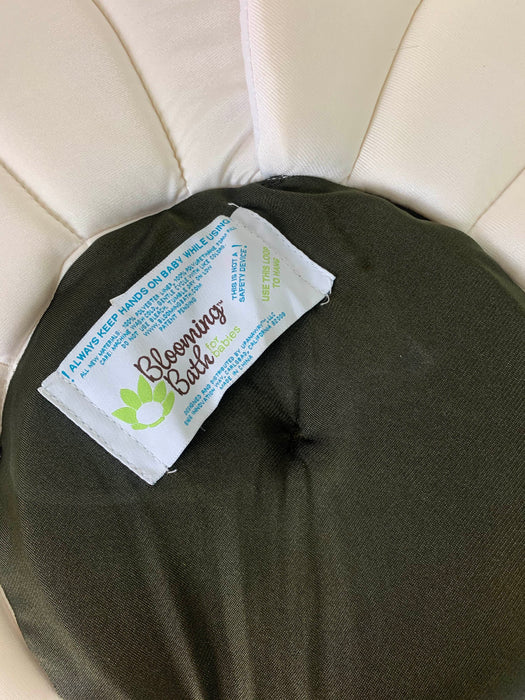 Shop Blooming Bath Baby Bath at GoodBuy Gear