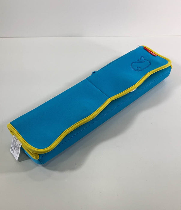 used Skip Hop Bath Elbow Saver, /Blue