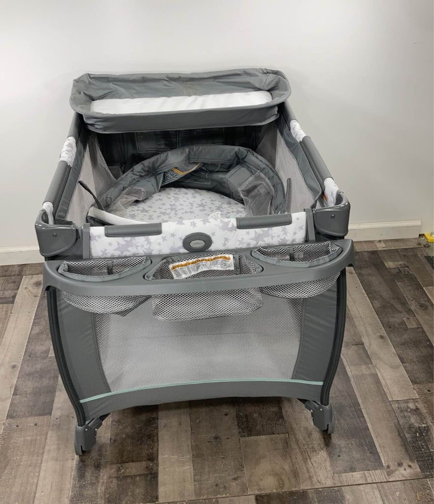 Graco Pack 'n Play Travel Dome Playard