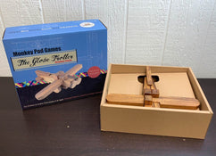 used Monkey Pod Games The Globe Trotter Large Airplane Puzzle