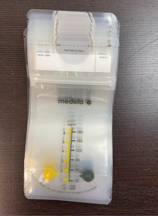 Shop BUNDLE Medela Accessories at GoodBuy Gear