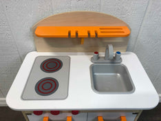 secondhand Hape Gourmet Kitchen