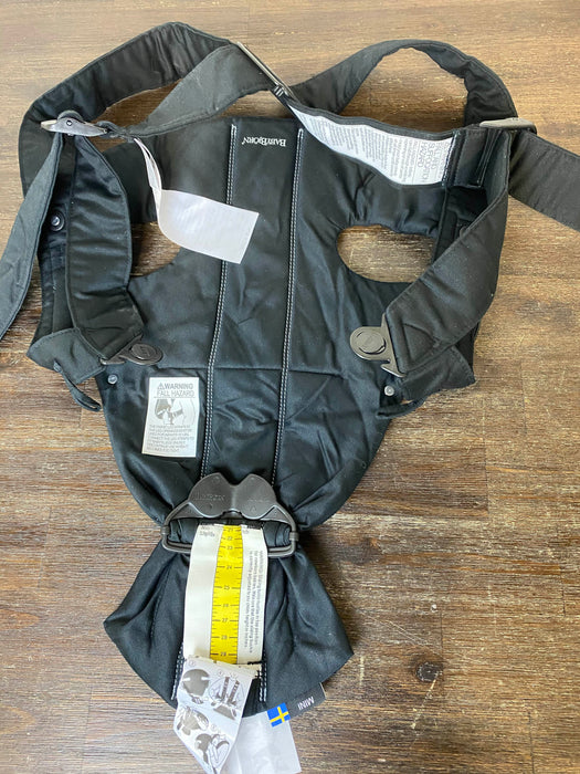 secondhand BabyBjorn Baby Carrier Mini