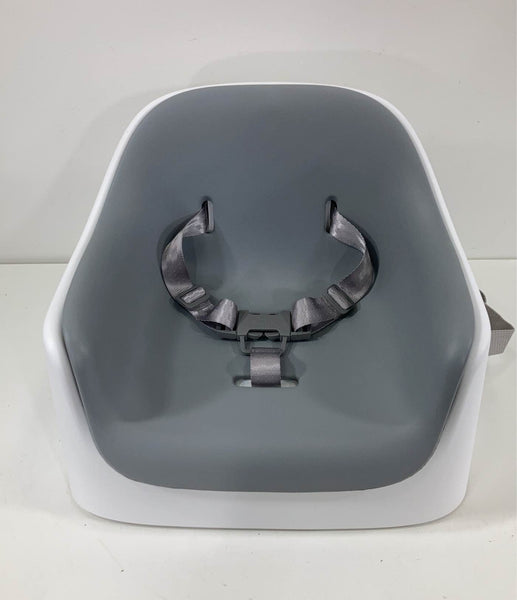 Nest Booster Seat with Removable Cushion
