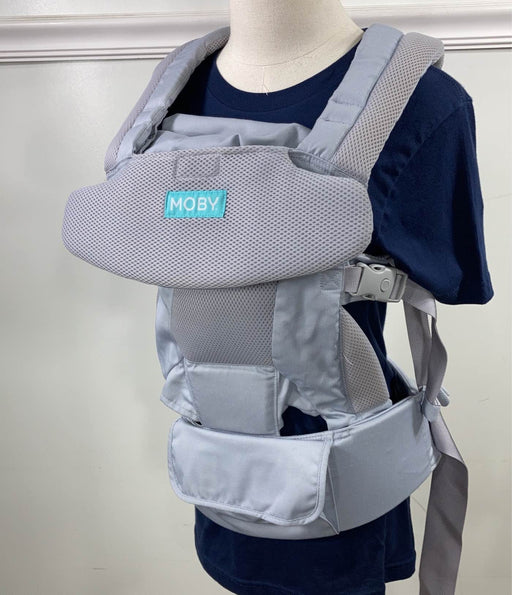 secondhand Moby Move Carrier