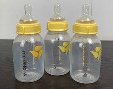 used BUNDLE Medela Bottles