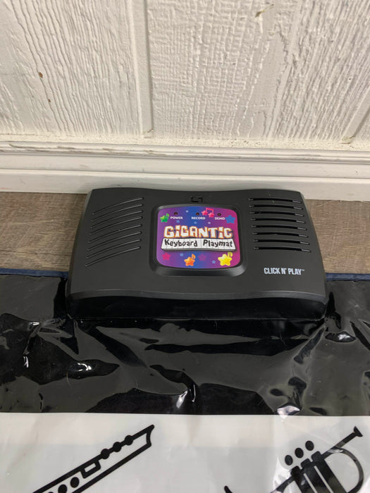secondhand Click N' Play Gigantic Keyboard Play Mat