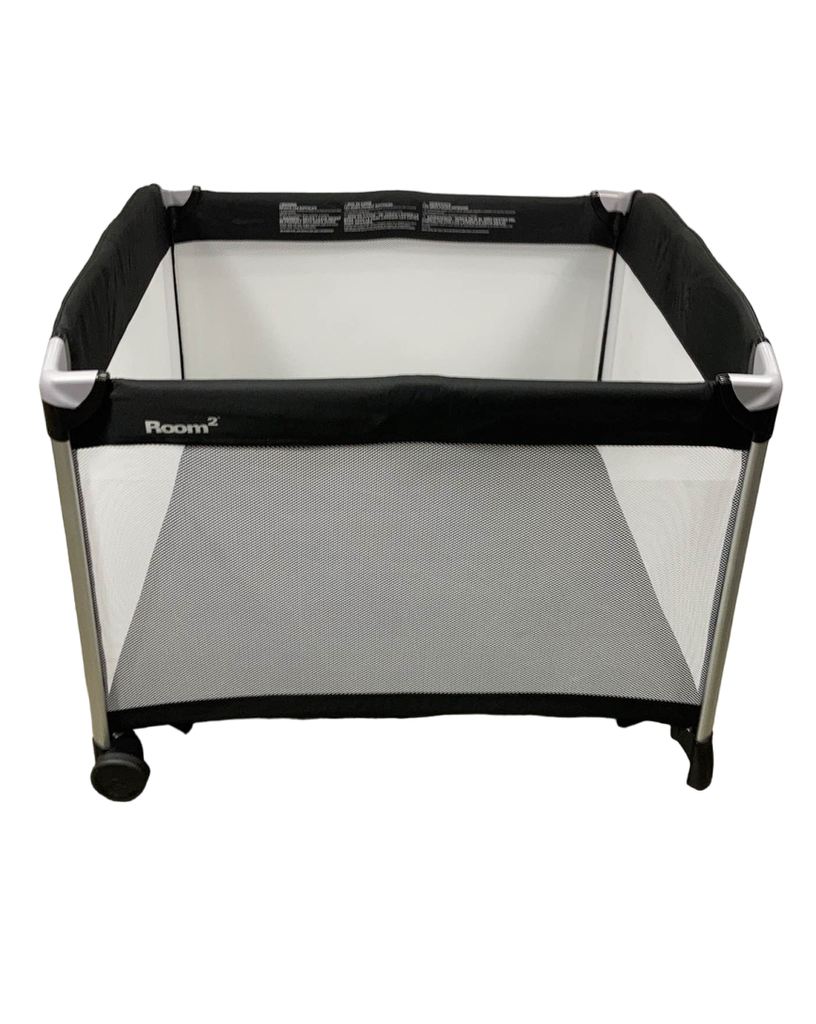 Joovy Room2 Playard, Black