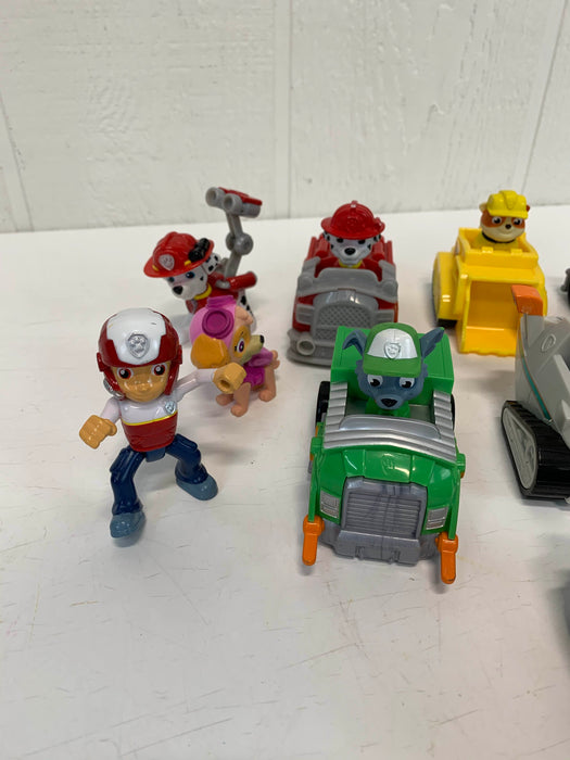 secondhand BUNDLE Paw Patrol Toys