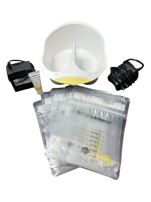 Shop Medela Pump In Style with MaxFlow at GoodBuy Gear