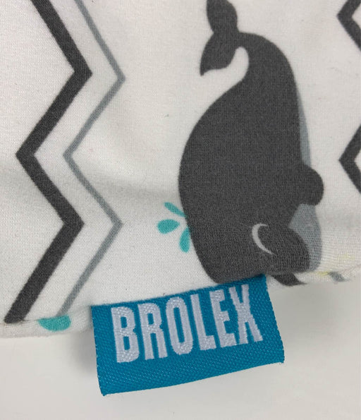 secondhand Brolex Nursing Pillow Cover