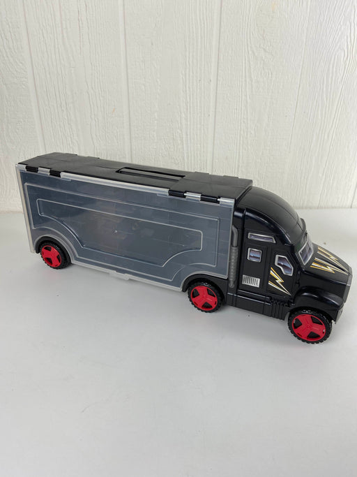 secondhand New Ray Chevrolet Silverado Pickup Truck in Gray with Fifth Wheel Horse Trailer