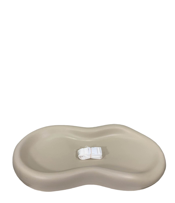 Shop Keekaroo Peanut Changing Pad, Vanilla at GoodBuy Gear