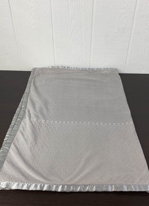 used Stephan Baby Snuggle Fleece Crib Blanket