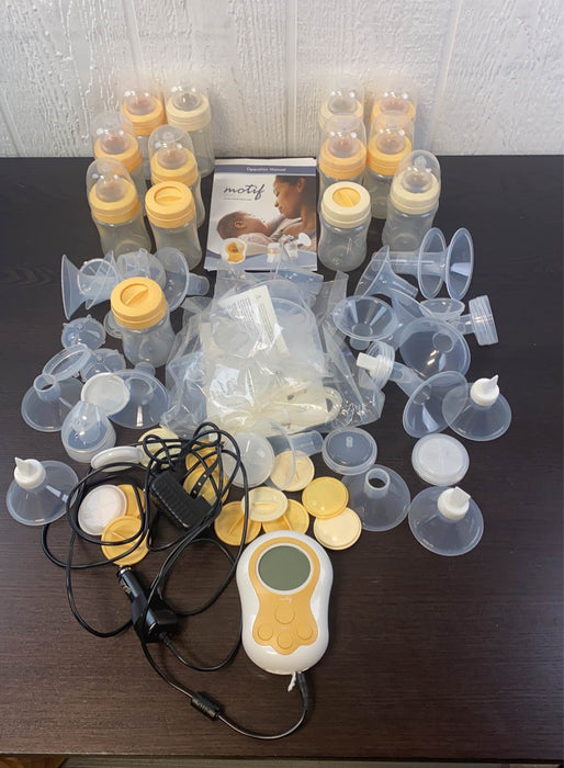 Shop Motif Medical Motif Duo Breast Pump, With Accessories at GoodBuy Gear