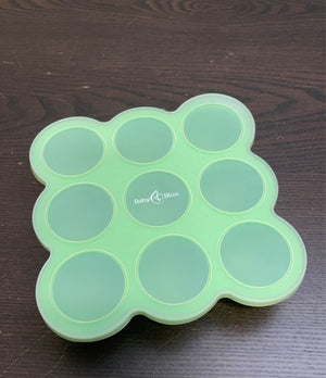  Silicone Baby Food Storage Container and Freezer Tray - Food-Grade  Silicone Mold with Clip-On Lid - 9 x 2.5 Oz Easy Out Portions (Green) : Baby