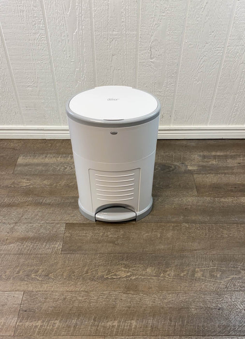 Shop Diaper Dekor Plus Diaper Pail, White at GoodBuy Gear