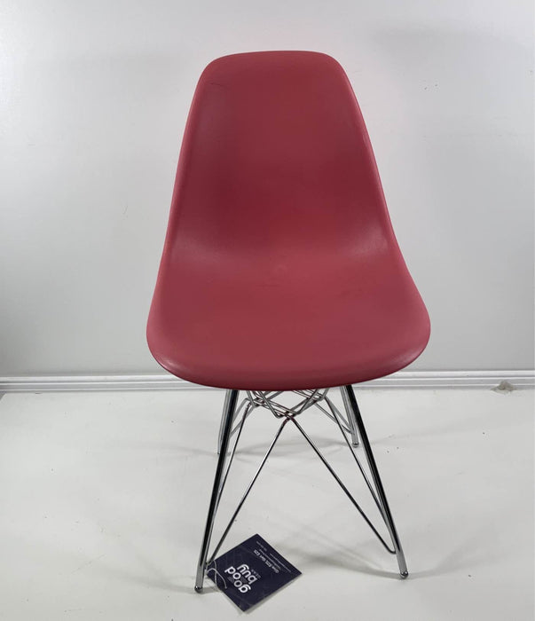 Shop Little Nest Tiny Tower Child Chair at GoodBuy Gear