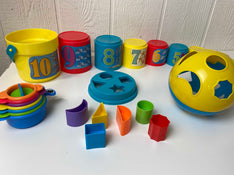 secondhand BUNDLE Infant & Toddler Toys