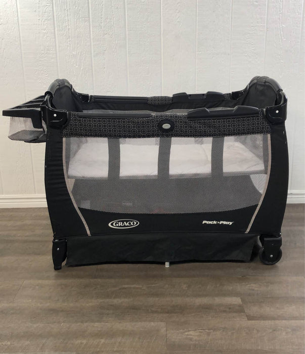 Graco Pack 'n Play Newborn2Toddler