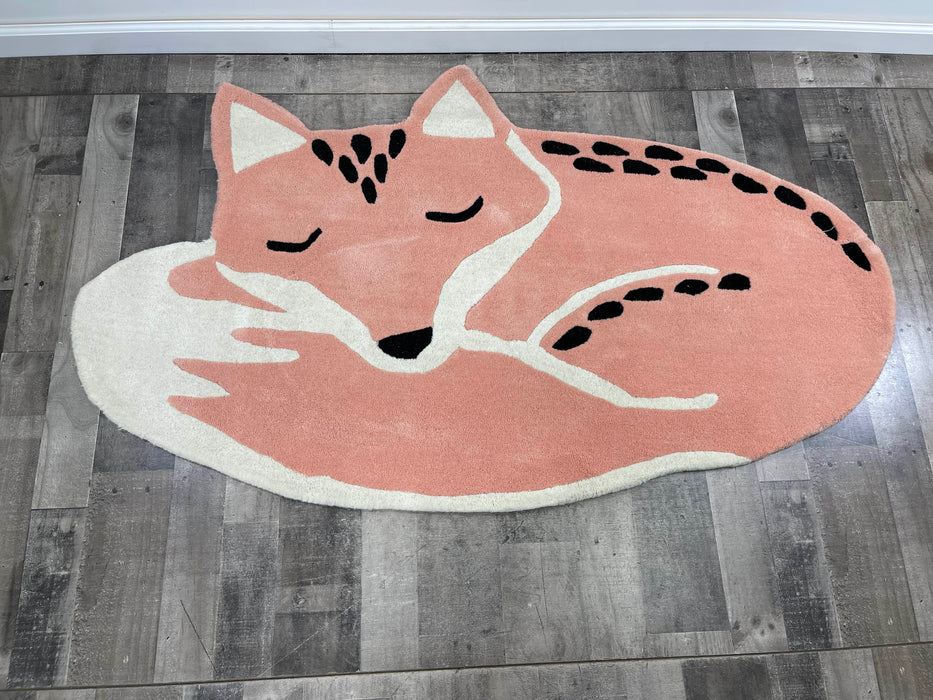 Delta Children Hand-Tufted Wool Rug, Fox — GoodBuy Gear