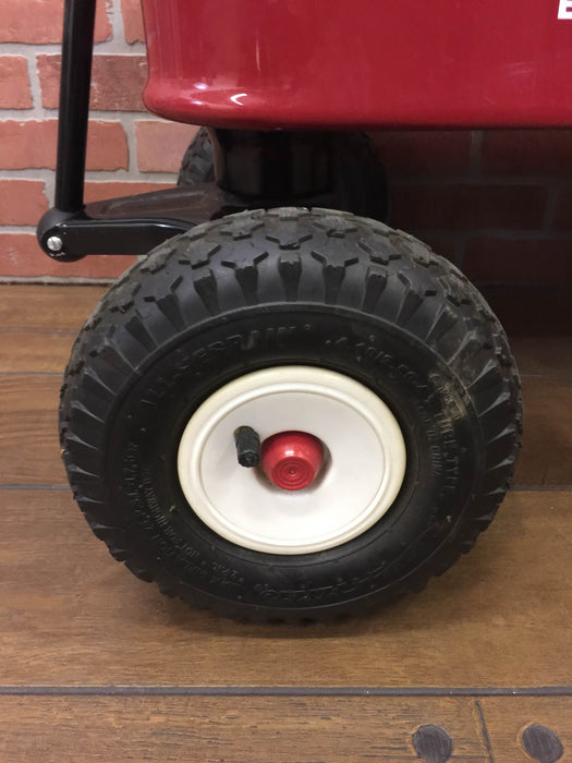 secondhand Radio Flyer Classic Red Wagon