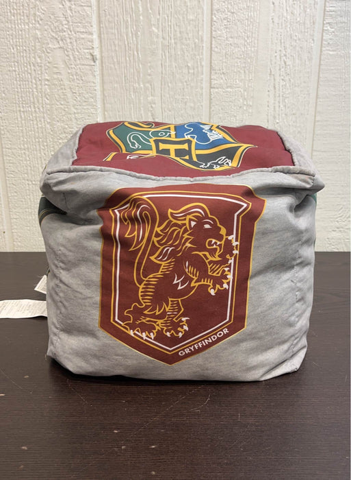 secondhand Harry Potter Pouf