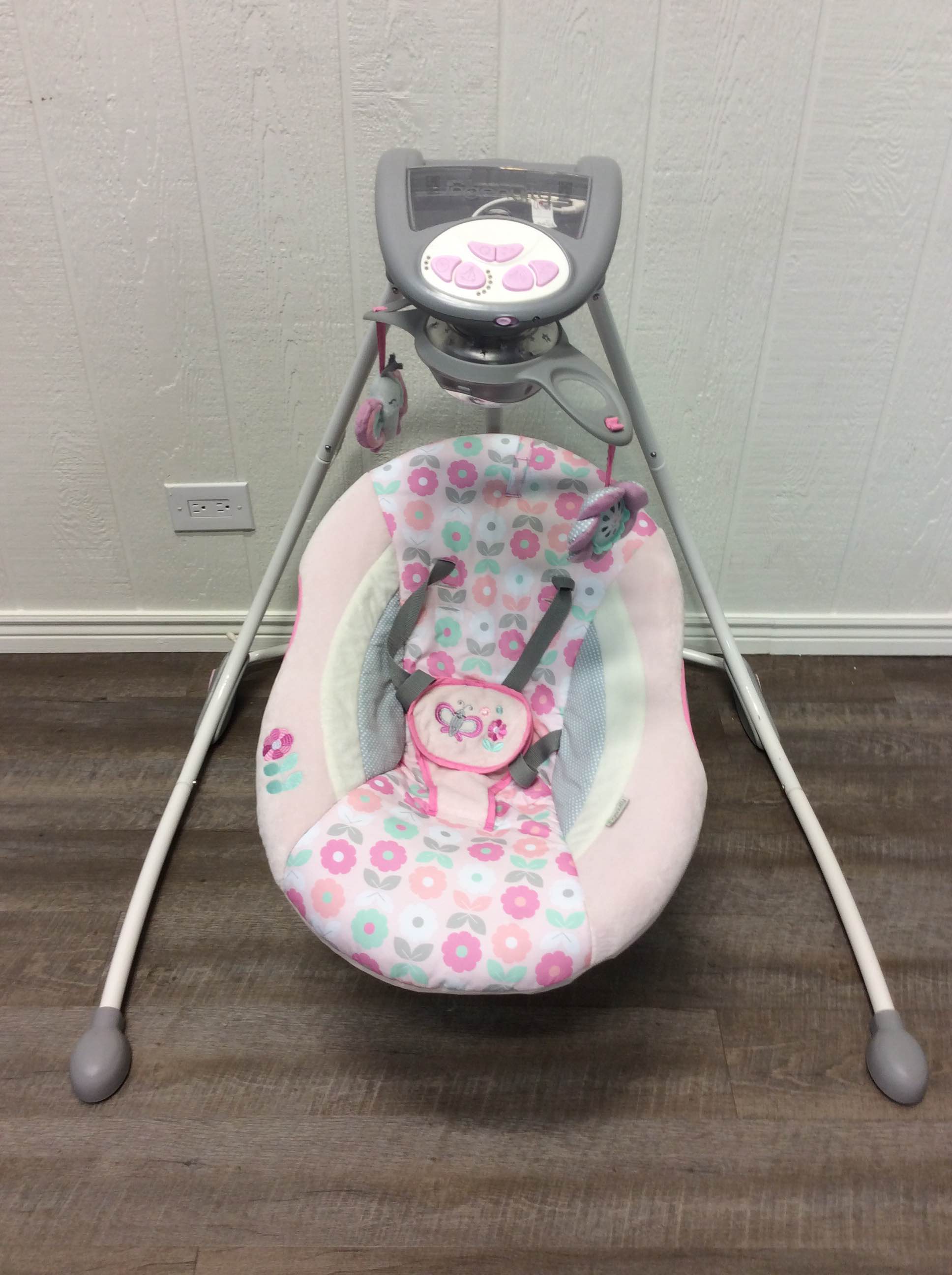 Cradling Swing Pink And Gray Baby Swing Ingenuity Inlighten