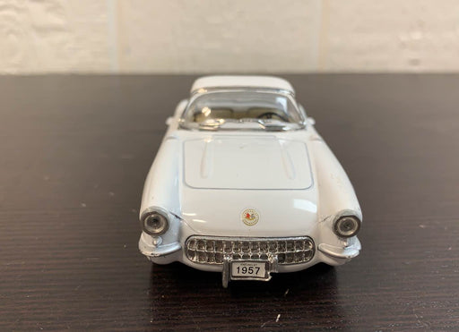 secondhand Kinsmart Diecast 1957 Chevy Corvette