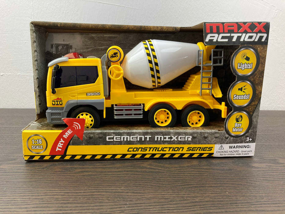 used Maxx Action Construction Vehicle, Cement Truck