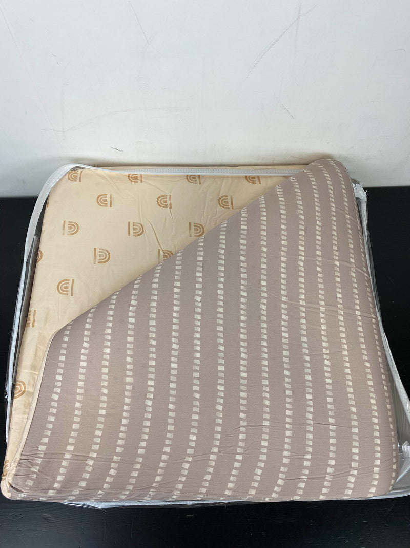 Toki Mats Padded Play Mat, Standard, Rainbow Stamp In Cream