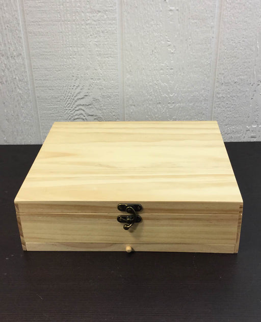 used Dorhui Baby Keepsake Box