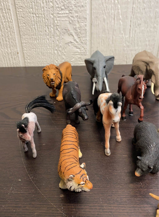 secondhand BUNDLE Animal Toys