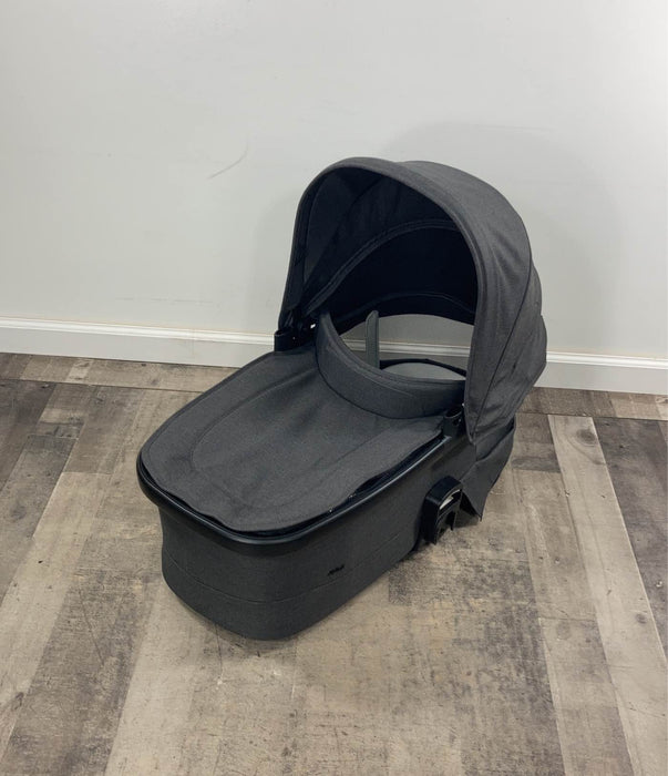 used Joolz Hub+ Bassinet