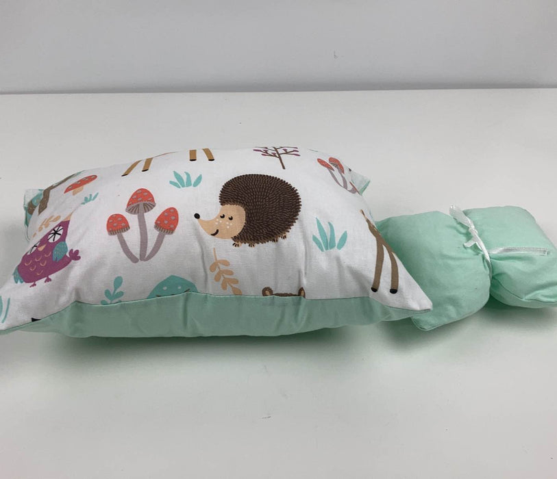 secondhand Newborn Lounger, With Accessories