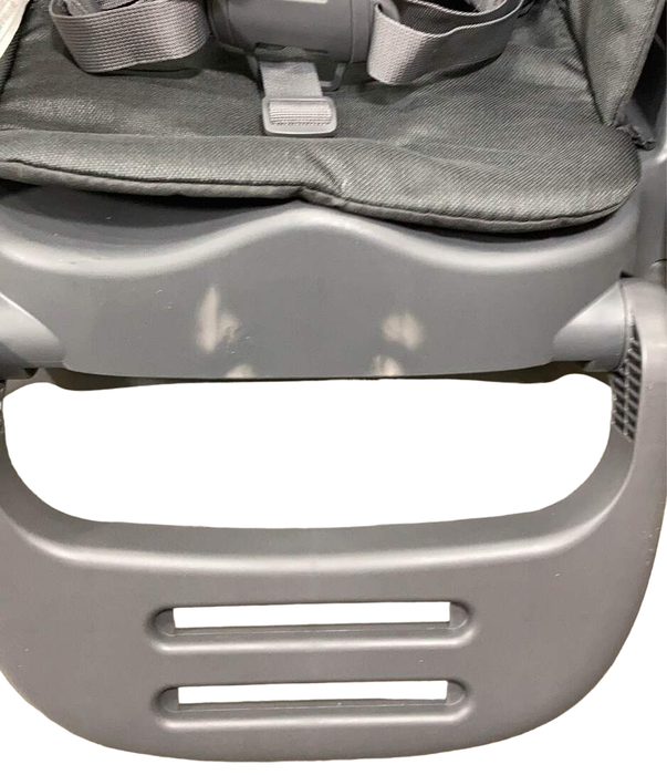 Shop Maxi-Cosi Minla 6-in-1 High Chair, Essential Graphite at GoodBuy Gear