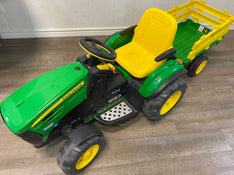 used Peg Perego John Deere Ground Force Tractor with Trailer