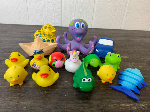 secondhand BUNDLE Bath Toys