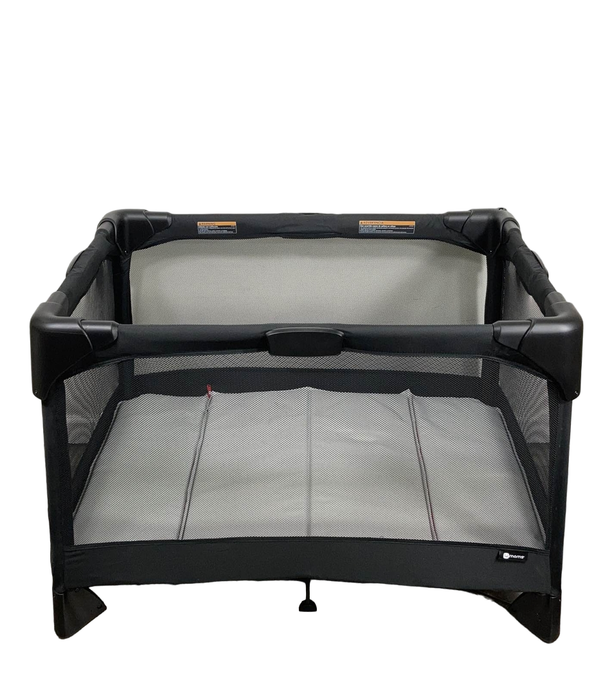 secondhand 4moms Breeze Playard Plus, 1045