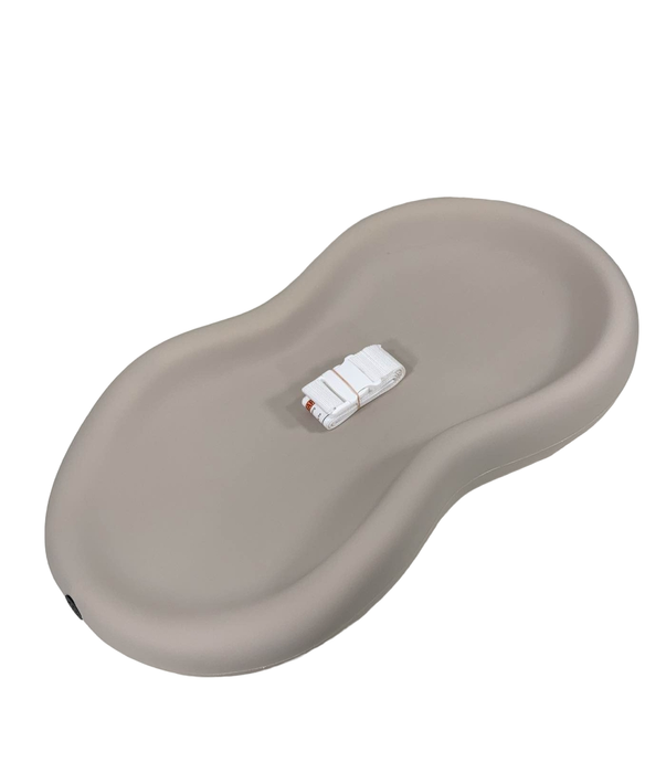 Shop Keekaroo Peanut Changing Pad, Vanilla at GoodBuy Gear