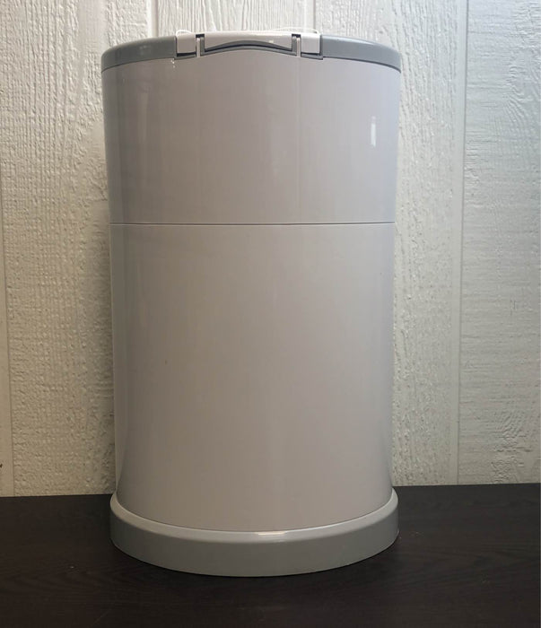 Shop Diaper Dekor Classic Diaper Pail, White at GoodBuy Gear