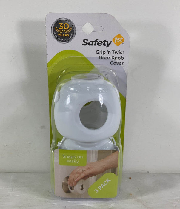 Shop Safety 1st Grip And Twist Door Knob Covers, White, 3 Pack at GoodBuy Gear